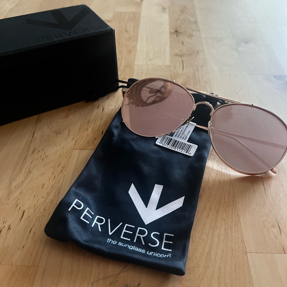Perverse rose gold mirror sunglasses